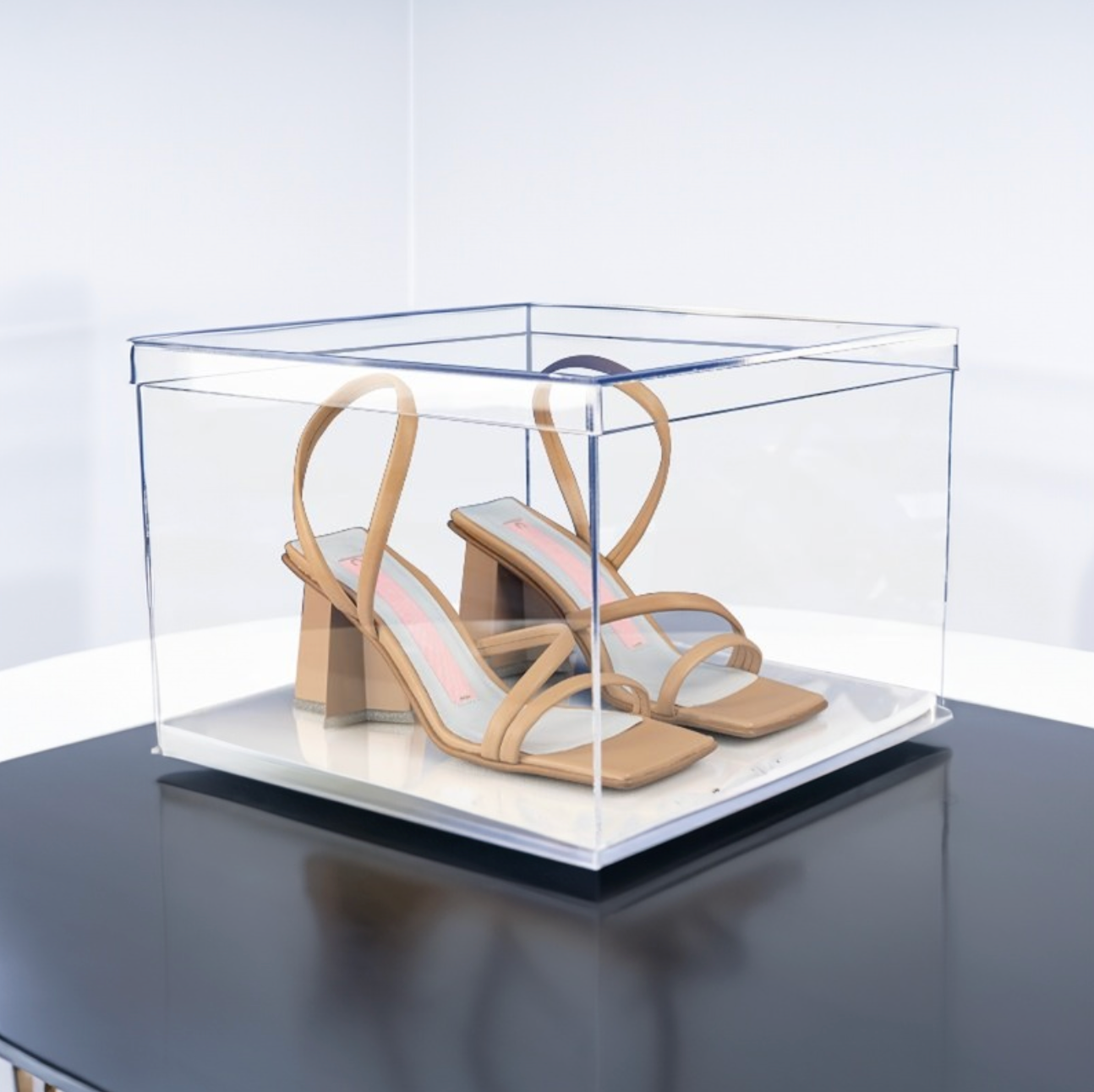 Mockup de la caja BREN